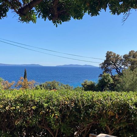 L'Arbousier Bed & Breakfast Le Le Rayol-Canadel-sur-Mer Exterior foto